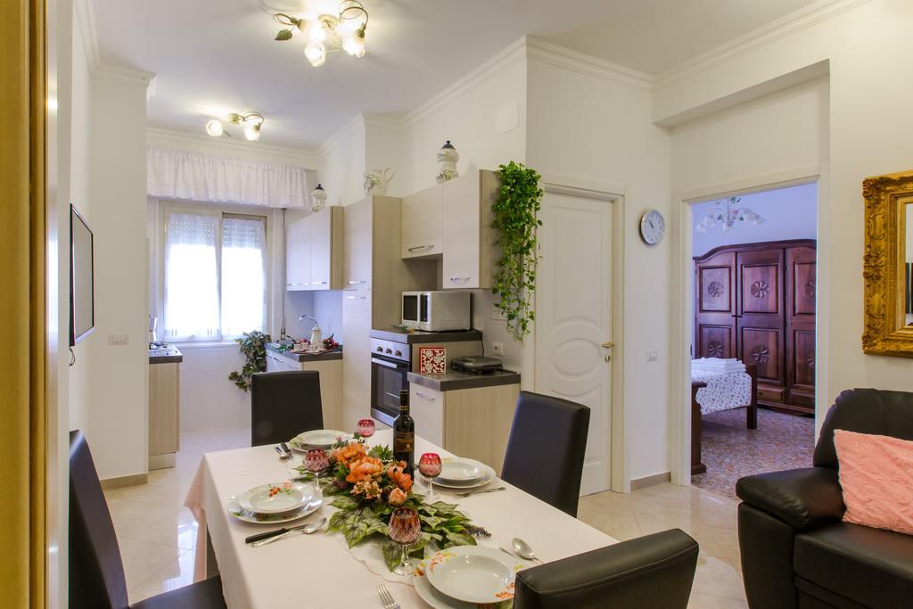 La Primavera Holidayhouse Best Place For Jubilee 2024-2026 Exteriör bild